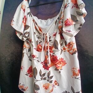 Floral Ruffle Sleeve Top